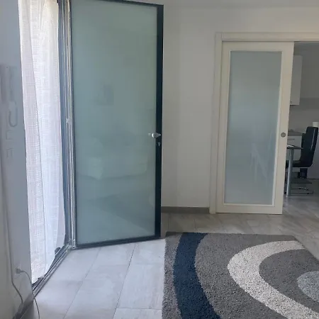 Con Bagno Guest house *