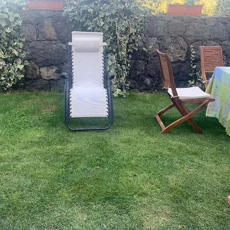 Guest house Con Bagno Ragalna